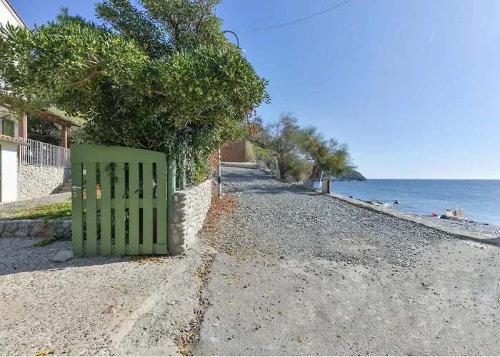 Bilocale Pianosa - Riservato E Fresco A 10 M Dal Mare Apartman *