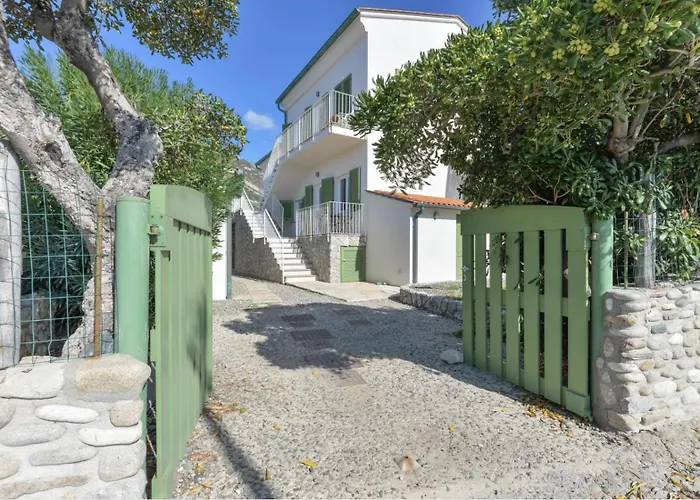 Bilocale Pianosa - Riservato E Fresco A 10 M Dal Mare Apartman *